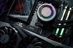 目前KingstonFURY背叛者（Renegade）DDR5内存的速度曾